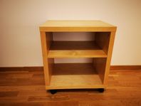 Rullbord / Sidobord från IKEA - CORRAS i björkfaner