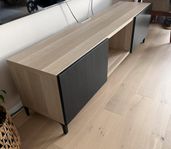 TV-bänk 