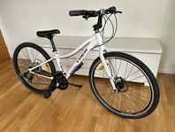 Cykeln Trek Neko 26 tum