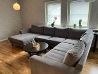 Lyxig MIO-soffa (Saturday H22 XL i Nors Grey) Nypris 26995kr