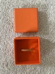 Izabel Display ring i orange strl. 58