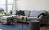 Howardsoffa och sittpuff