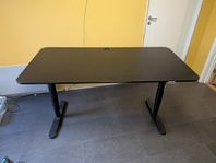 Ikea bekant höj och sänkbart bord 