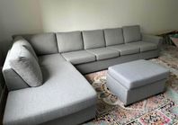 Divansoffa i grå 7 sits med liten pall