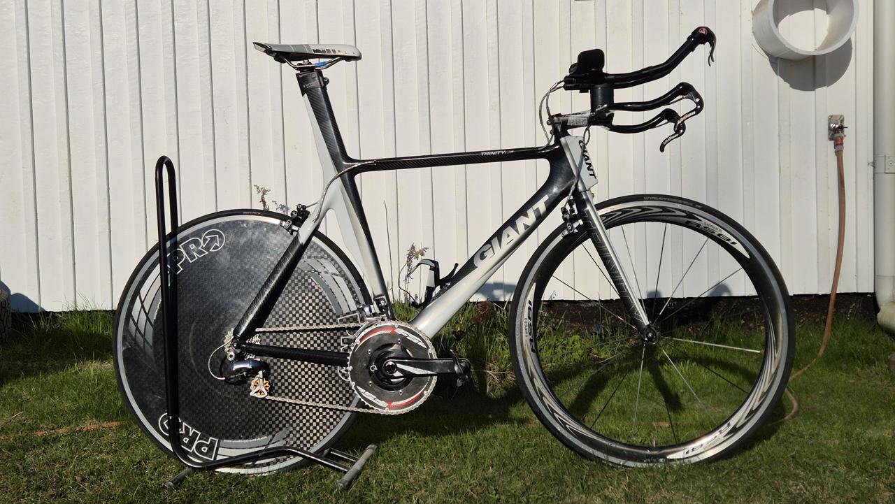Giant Trinity C0