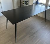 Matbord 180 cm svart