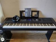 Yamah keyboard DGX-650