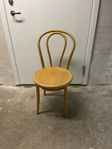 Thonet stol 14 by Dille&Kamille