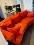 Bröderna Andersson Banana Sofa in red