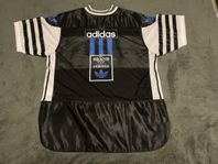 AMERIKANSK SPORTTRÖJA - ADIDAS - STREETWEAR - KÖPT I SVERI