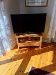 TV 43"  900 kr