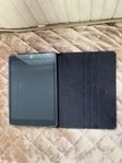 iPad 6:e Generation 32 GB - MED FODRAL