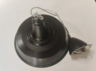Klassisk svart taklampa 