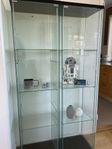 Ikea Detolf glasskåp