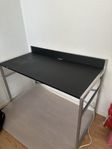 Bra stabilt skrivbord