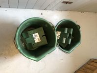 3 st vatten hinkar med fästen 