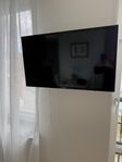 Samsung TV 32tum - inklusive väggfäste.