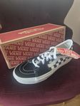 Sneakers svart/vit stl 39