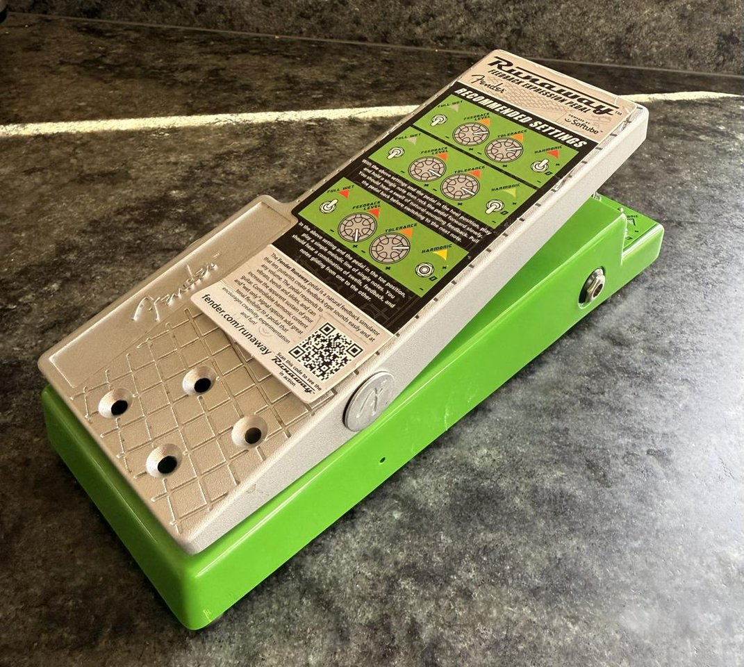 Fender Runaway Feedback Pedal