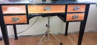 skrivbord i retro stil 
