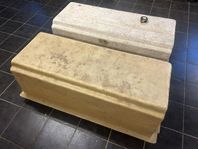 2 Stora odlingslådor / vattenbaljor av glasfiber