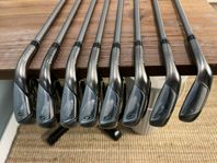 Järnset damklubbor Taylormade Burner + Cobra Baffler 