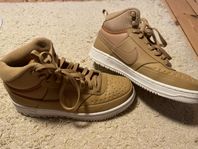 NIKE M Court Vision 