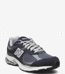 New Balance 2002R 