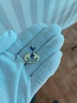 Tottenham pin