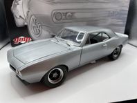 Chevrolet Camaro Z28 1967 skala 1/18 GMP samlarbil 