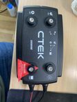 Ctek D250SE batteriladdare för husvagn/husbil/båt/sommarhu