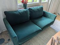 Soffa Ikea Ringstorp 2 sits