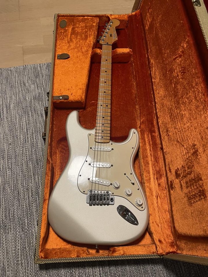 Fender 60th Annieversary