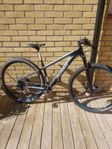 Allebike mtb 29 ht kolfiberram 15"