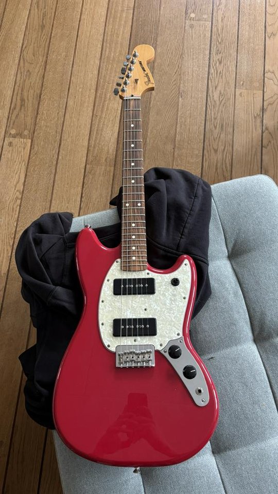 Fender Mustang