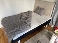 120 säng med gavel 