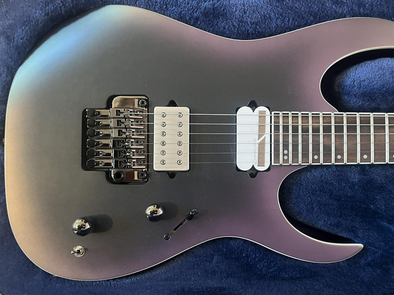 Ibanez RG60ALS Axion Label