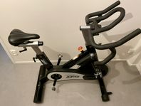 Spinningcykel för seriös träning
