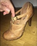 Bruna läder pumps