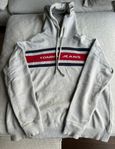 Tommy Jeans M
