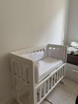 Troll bedside crib