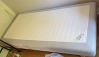Resårmadrass säng IKEA Sultan Singå
