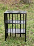 cool hylla med patina