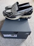 New Balance 1906L loafer