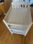 Sköttbord från Babyproffsen