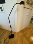 golvlampa -spot