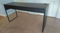 IKEA Skrivbord i bra skick