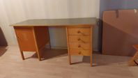 skrivbord