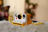 Polaroid Now Gul