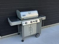 Weber Genesis SP 335